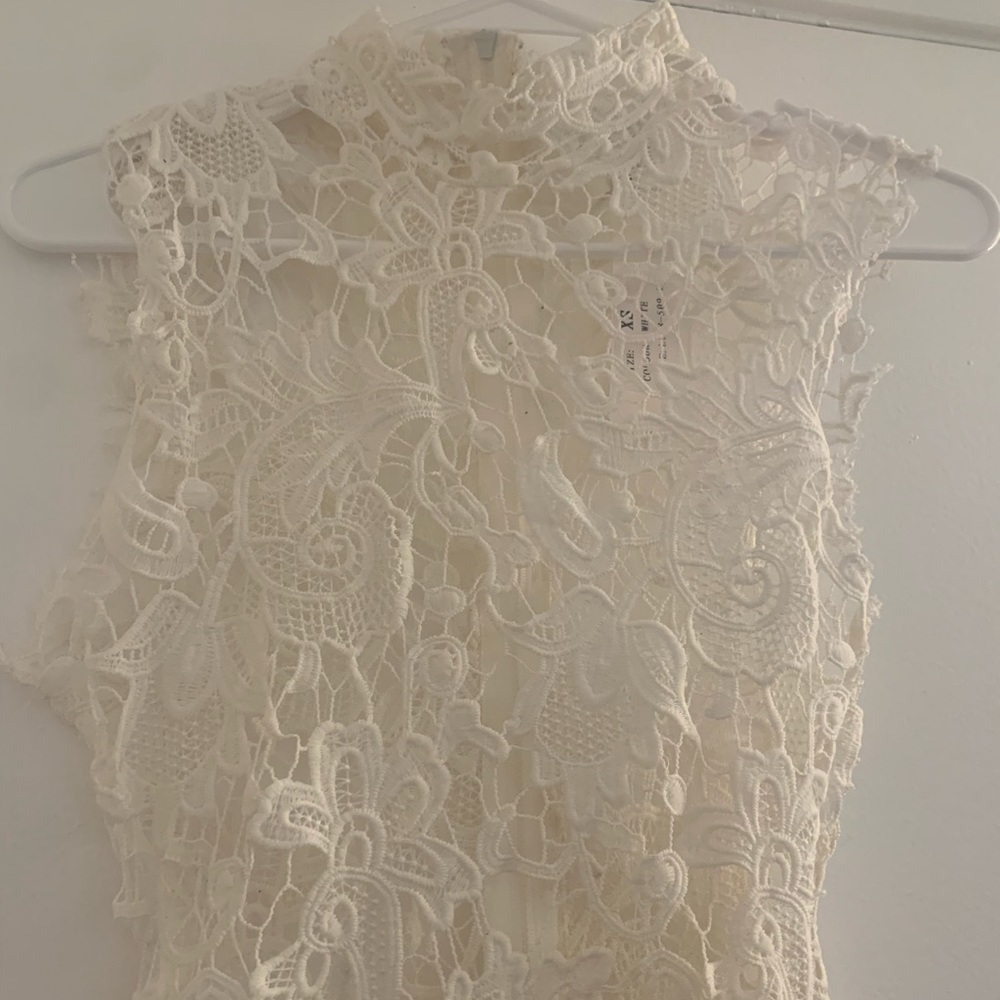 Lace dress